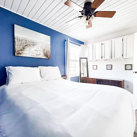 Cozy Beach Condo Sleeps 6 Pool Каролина-бич Экстерьер фото